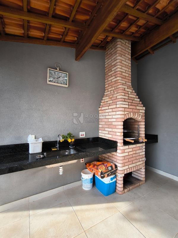Casa Residencial à venda no bairro Jardim Caieira: CHURRASQUEIRA