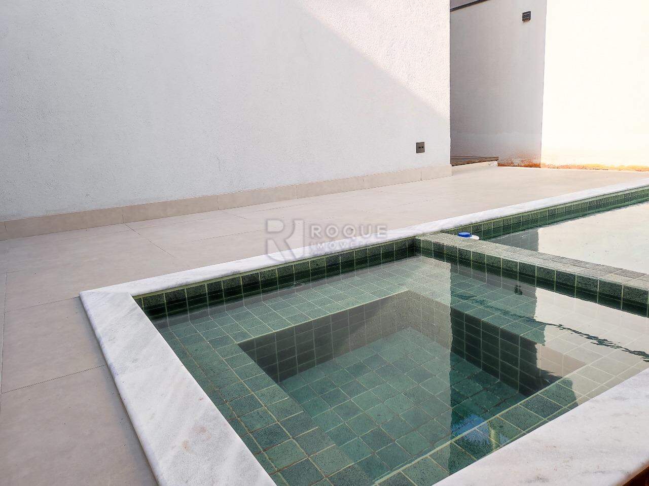 Casa em condomínio para aluguel no bairro Village Limeira: SPA/HIDROMASSAGEM