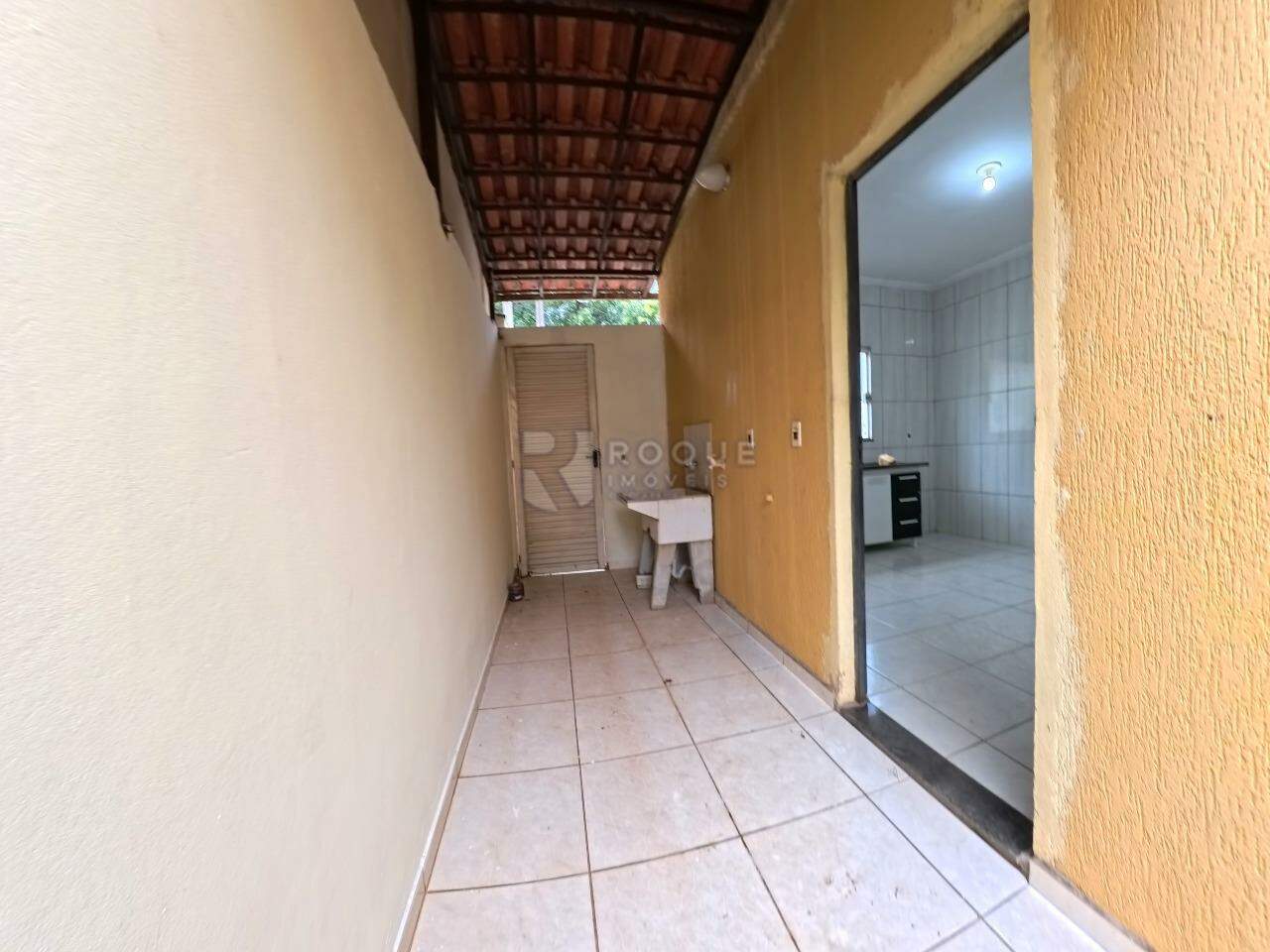 Casa Residencial à venda no bairro Parque Pompeu: 