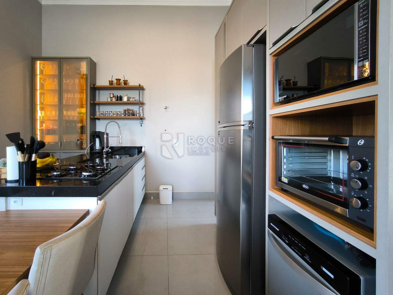 Casa Residencial à venda no bairro Jardim Solar dos Nobres: COZINHA