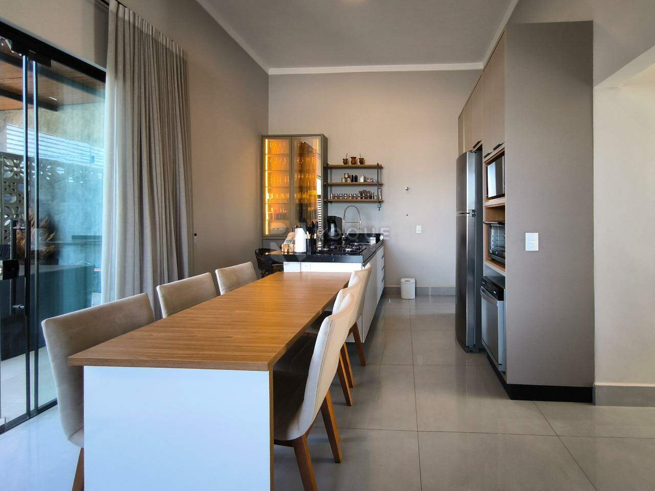 Casa Residencial à venda no bairro Jardim Solar dos Nobres: SALA DE JANTAR