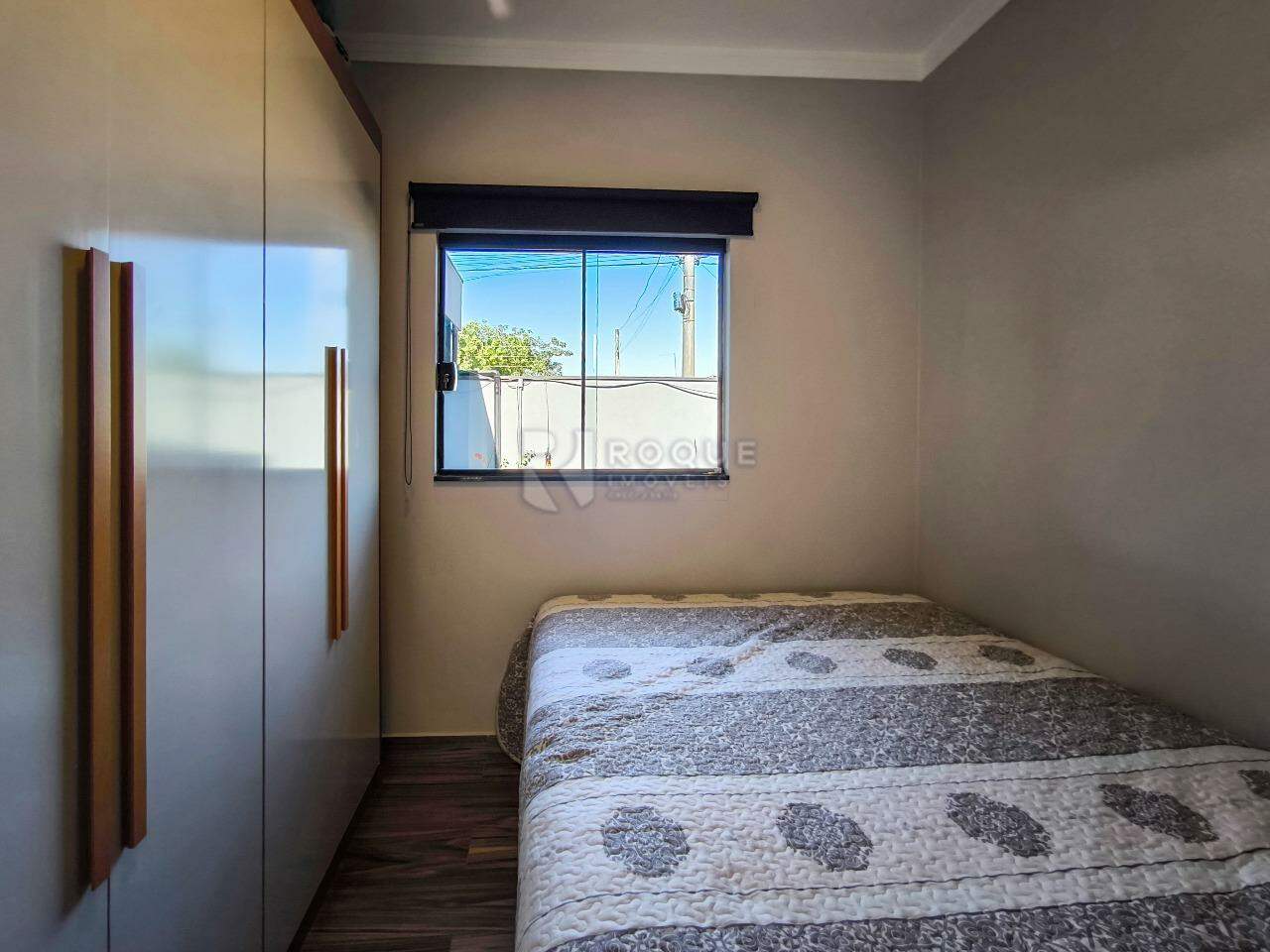 Casa Residencial à venda no bairro Jardim Solar dos Nobres: DORMITÓRIO 1