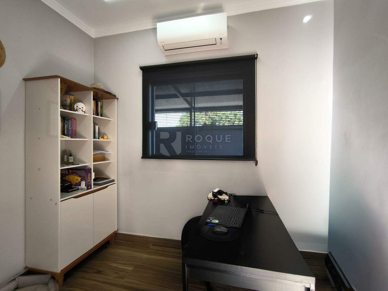 Casa Residencial à venda no bairro Jardim Solar dos Nobres: DORMITÓRIO 2