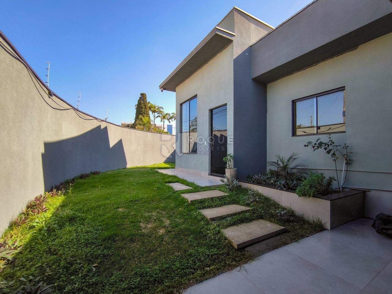 Casa Residencial à venda no bairro Jardim Solar dos Nobres: FRENTE