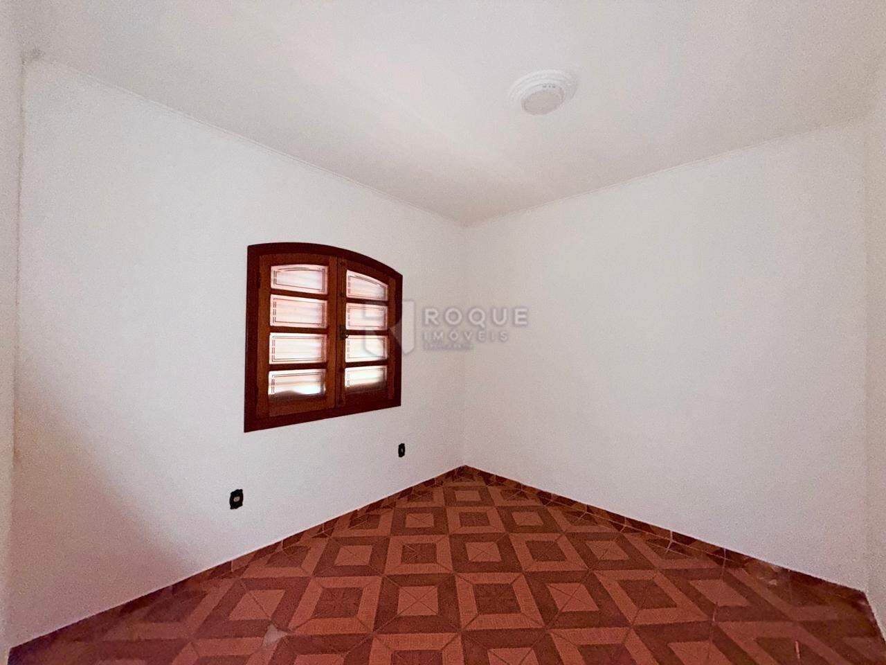 Casa Residencial para aluguel no bairro Jardim Planalto: Dormitório 03