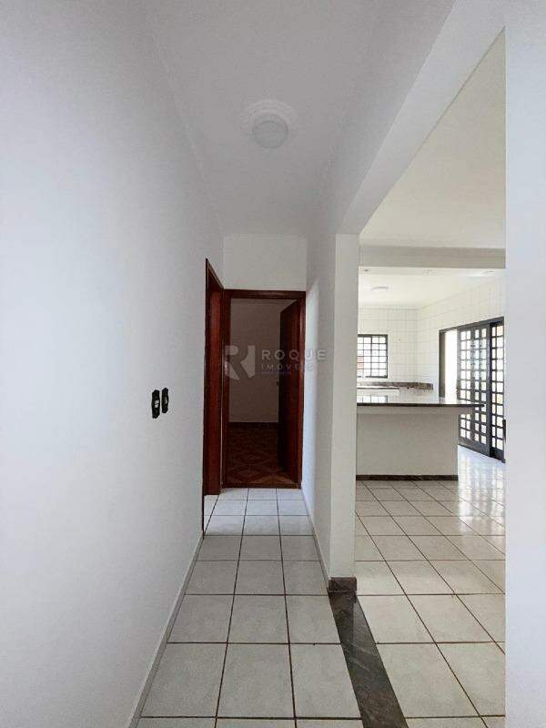 Casa Residencial para aluguel no bairro Jardim Planalto: Hall