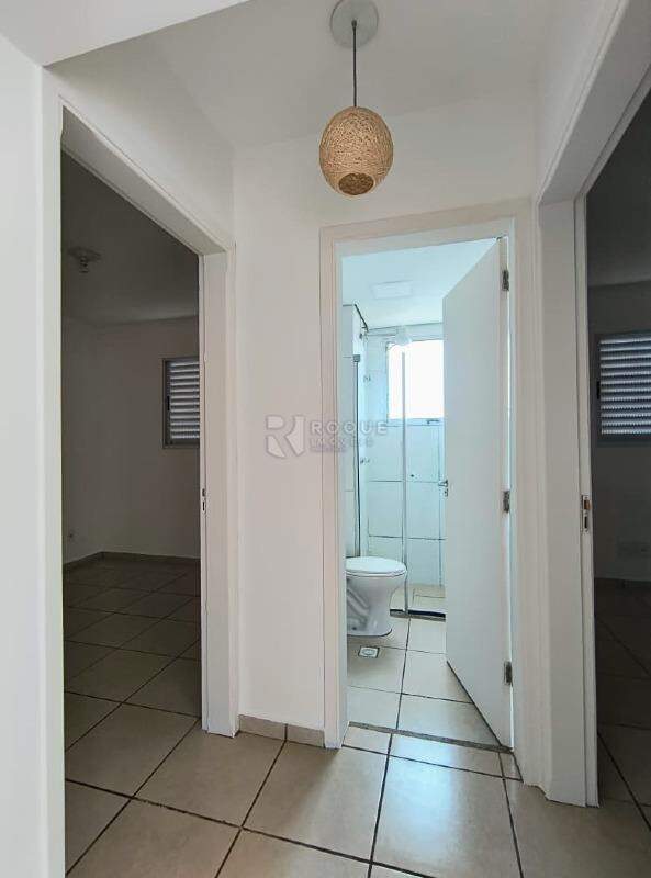 Apartamento para aluguel no bairro Chácaras Antonieta: Hall