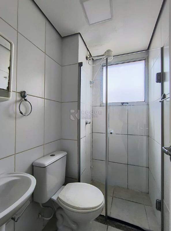 Apartamento para aluguel no bairro Chácaras Antonieta: Wc social