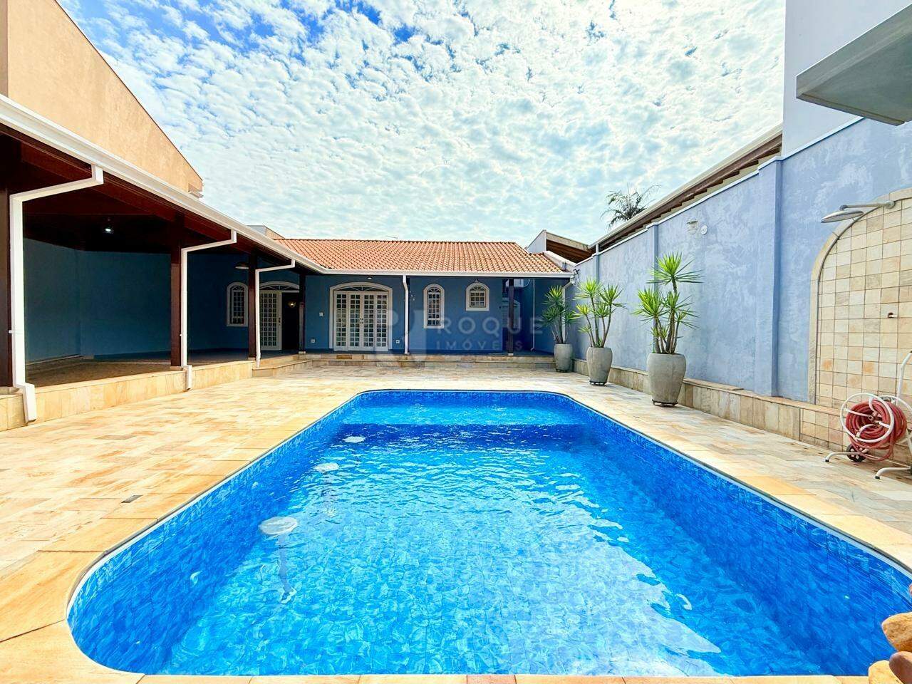Casa em condomínio para aluguel no bairro Jardim Terras de Santa Elisa: Piscina