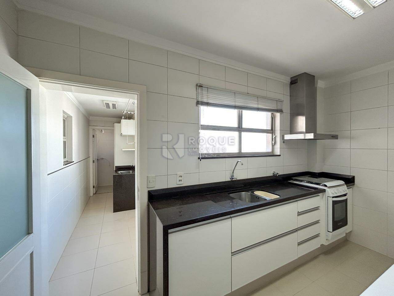 Apartamento para aluguel no bairro Centro: Cozinha