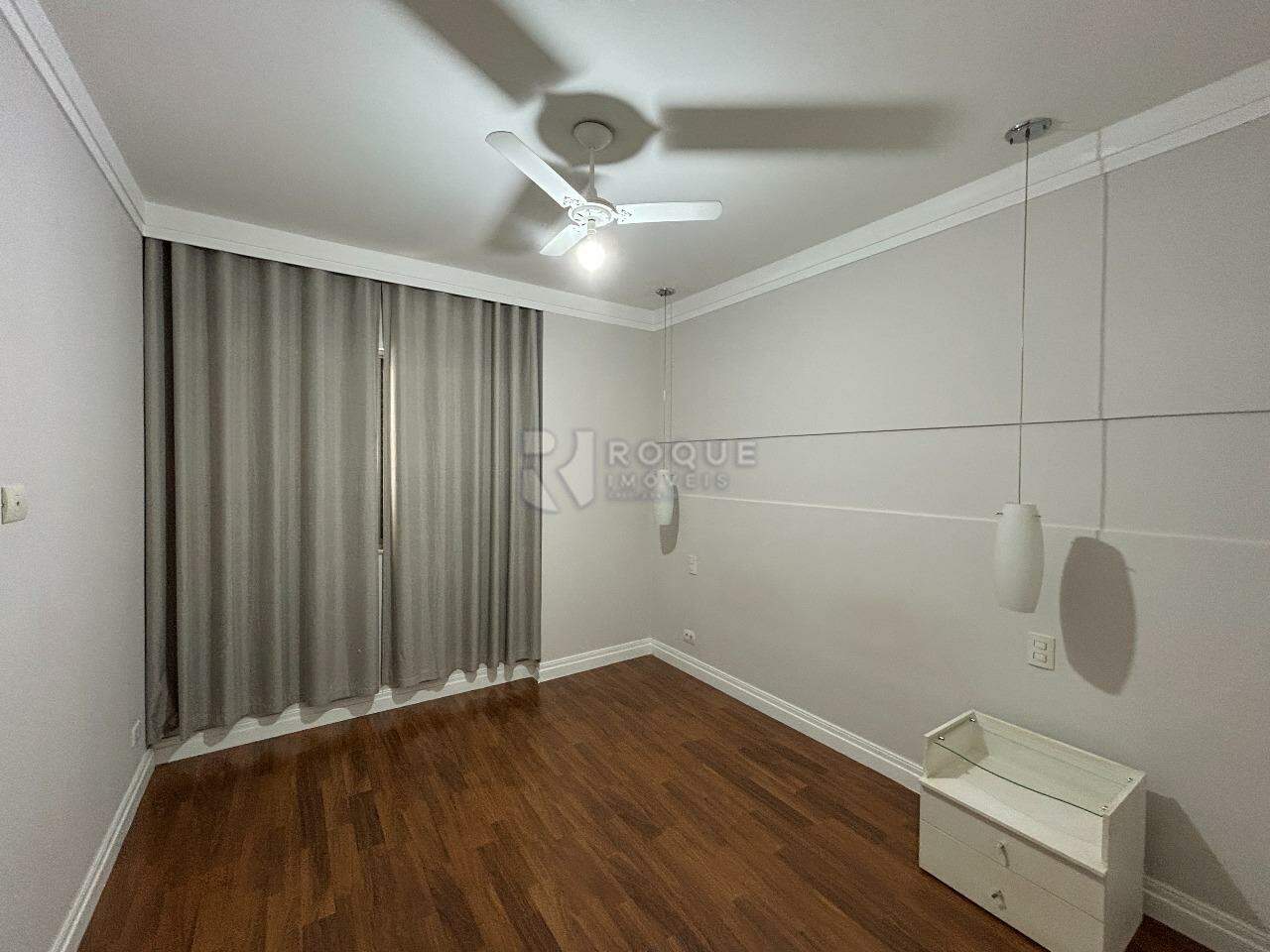 Apartamento para aluguel no bairro Centro: Dormitório 2