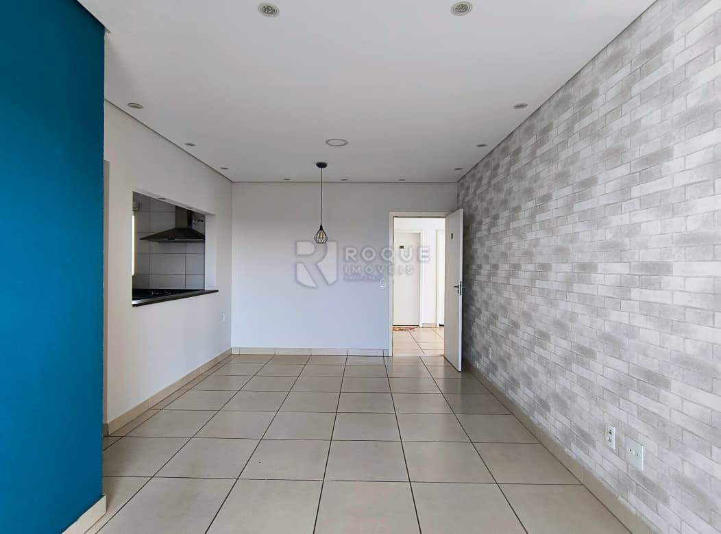 Apartamento para aluguel no bairro Jardim Ouro Verde: Sala