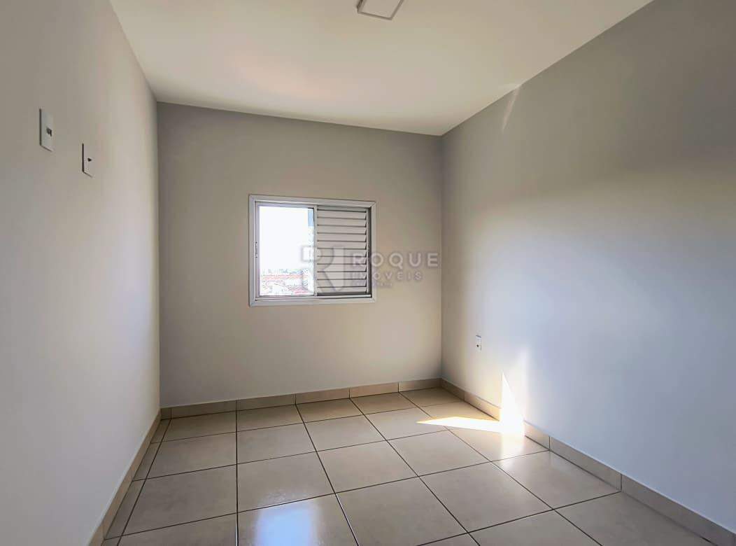 Apartamento para aluguel no bairro Jardim Ouro Verde: Dormitório 02