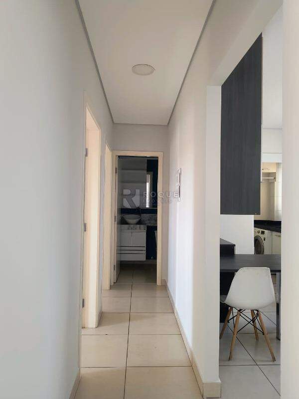 Apartamento para aluguel no bairro Jardim Ouro Verde: Hall