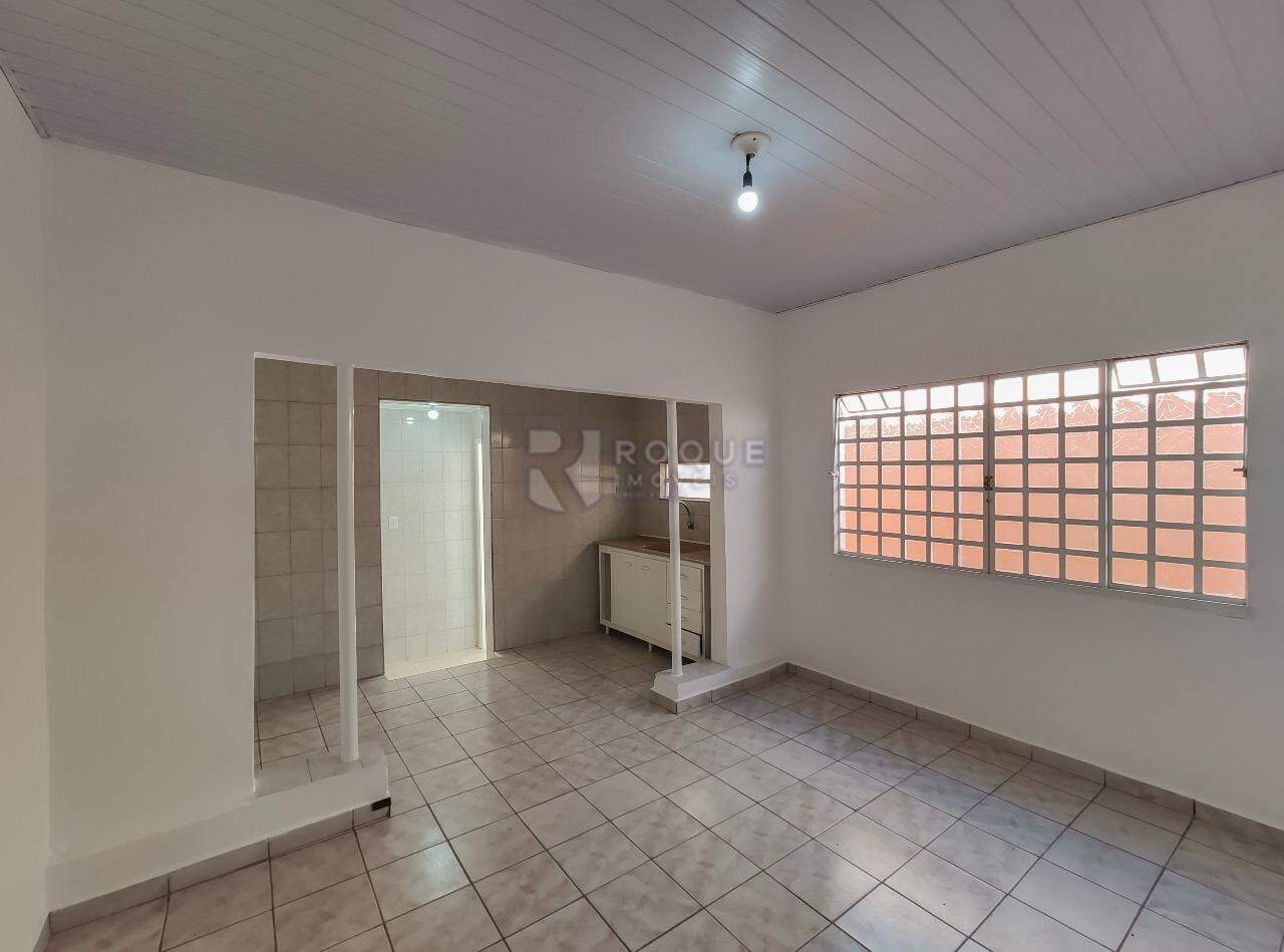 Casa Residencial à venda no bairro Vila Queiroz: Copa 