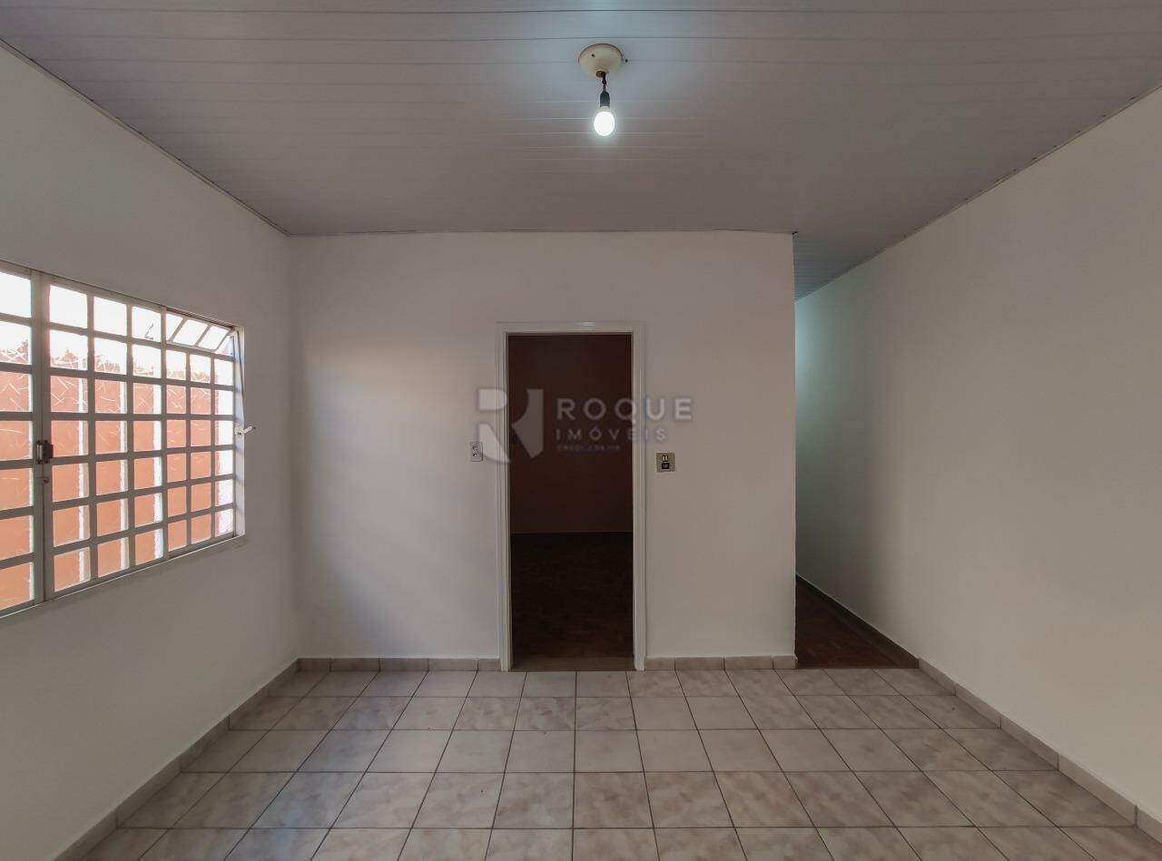 Casa Residencial à venda no bairro Vila Queiroz: Copa 
