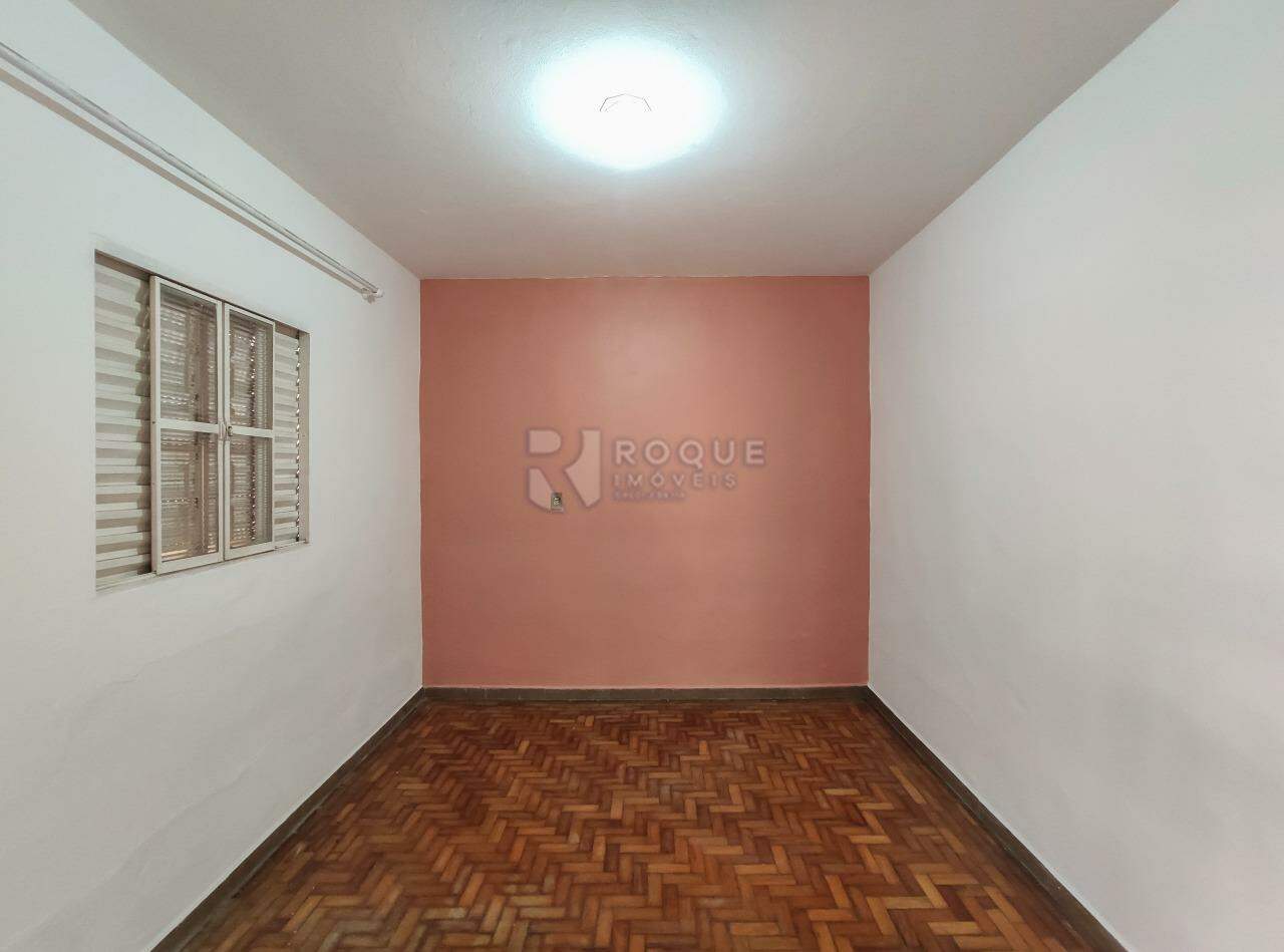 Casa Residencial à venda no bairro Vila Queiroz: Dormitório 2