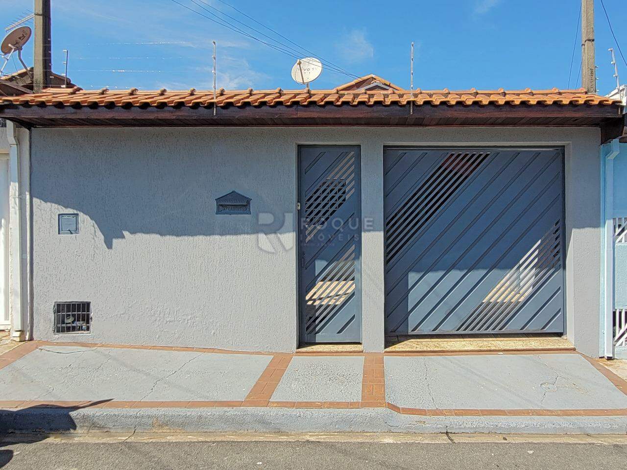 Casa Residencial para aluguel no bairro Jardim Ipanema: Fachada