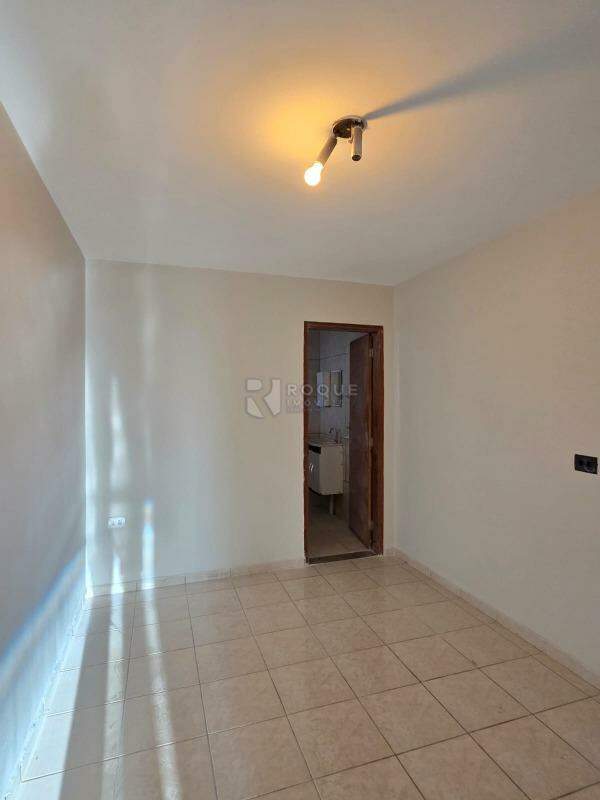 Casa Residencial à venda no bairro Jardim Residencial Graminha III: Suíte