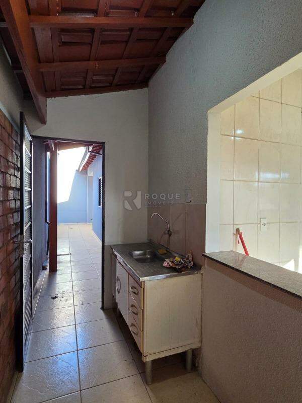 Casa Residencial à venda no bairro Jardim Residencial Graminha III: Cozinha