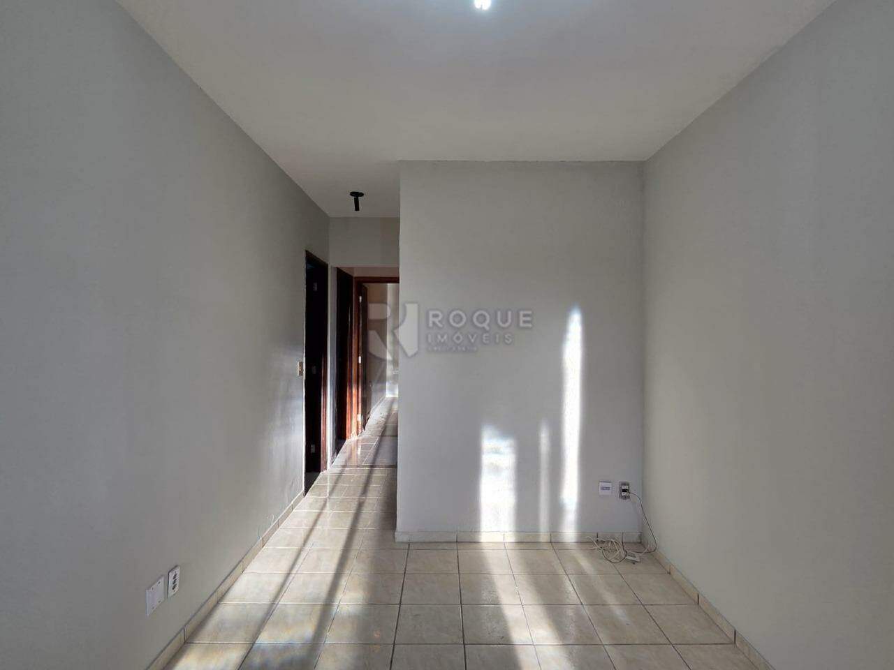 Casa Residencial à venda no bairro Jardim Residencial Graminha III: Sala
