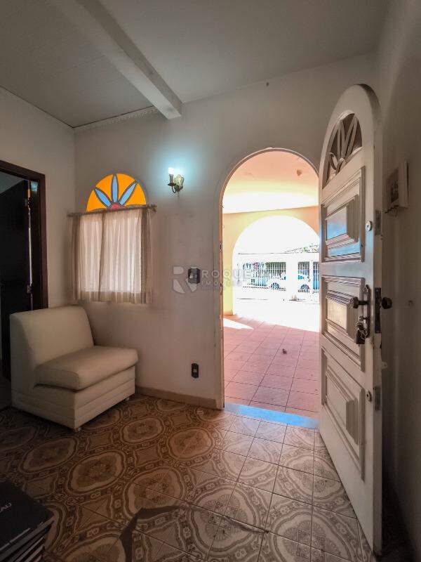 Casa Residencial à venda no bairro Vila Cristovam: HALL DE ENTRADA