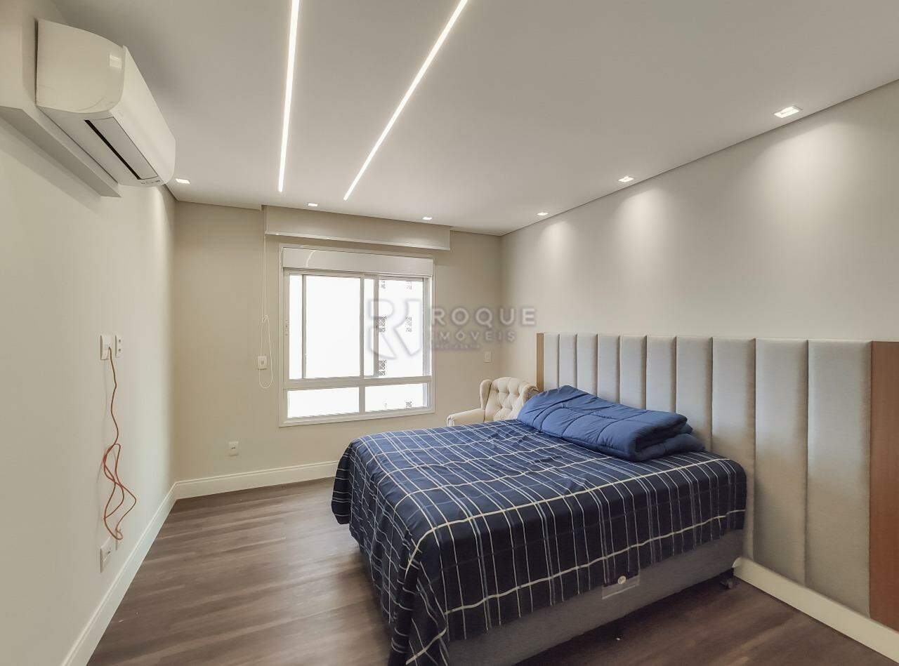 Apartamento à venda no bairro Jardim Aquárius: Suíte 1