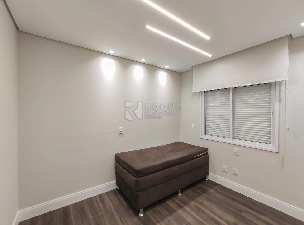 Apartamento à venda no bairro Jardim Aquárius: Suíte 2