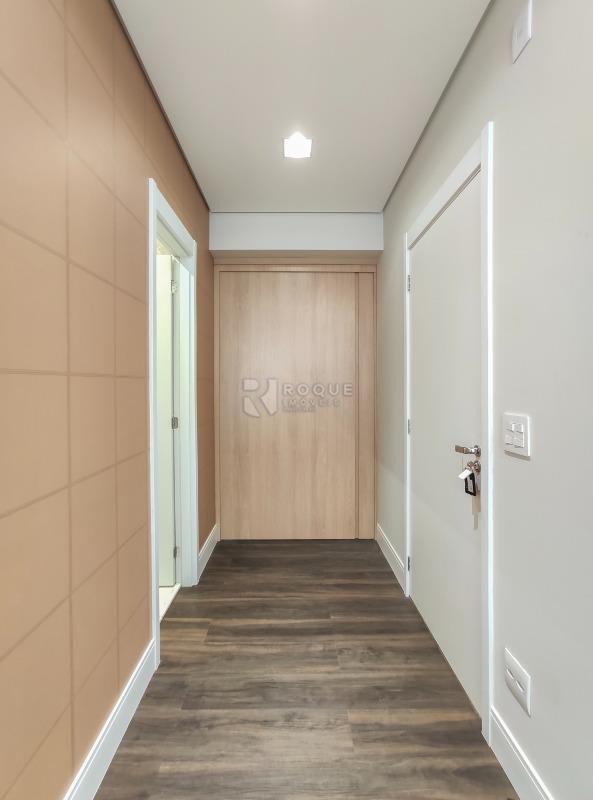 Apartamento à venda no bairro Jardim Aquárius: Hall de acesso 