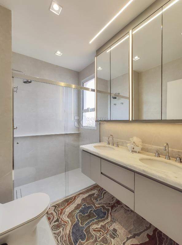 Apartamento à venda no bairro Jardim Aquárius: WC suíte 1