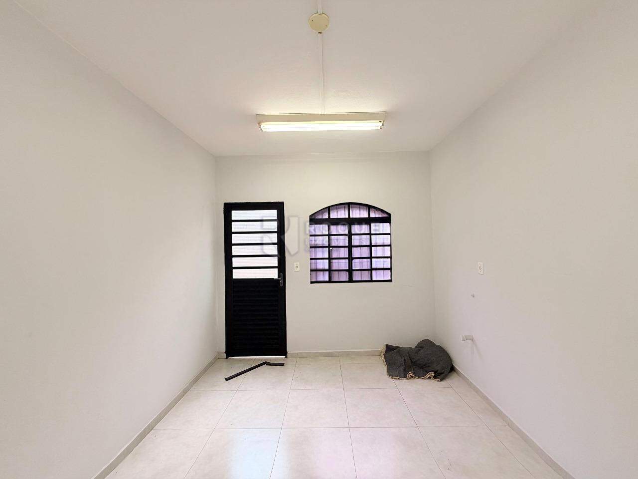 Salas/Conjuntos para aluguel no bairro Centro: Sala 4