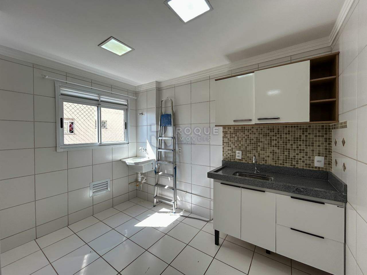 Apartamento para aluguel no bairro Residencial Rubi: Cozinha