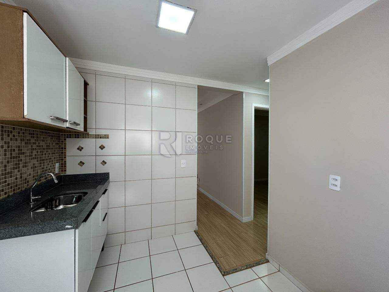 Apartamento para aluguel no bairro Residencial Rubi: Cozinha