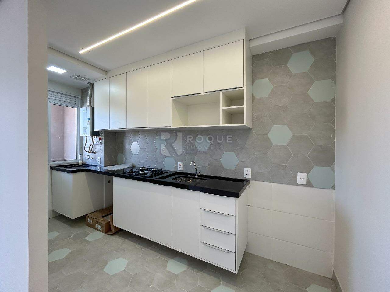 Apartamento para aluguel no bairro Jardim Santa Adélia: Cozinha 