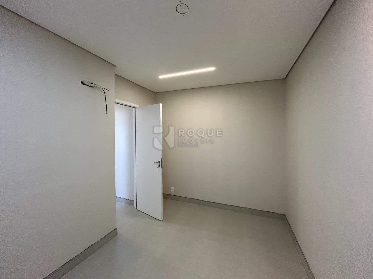 Apartamento para aluguel no bairro Jardim Santa Adélia: Dormitório 2