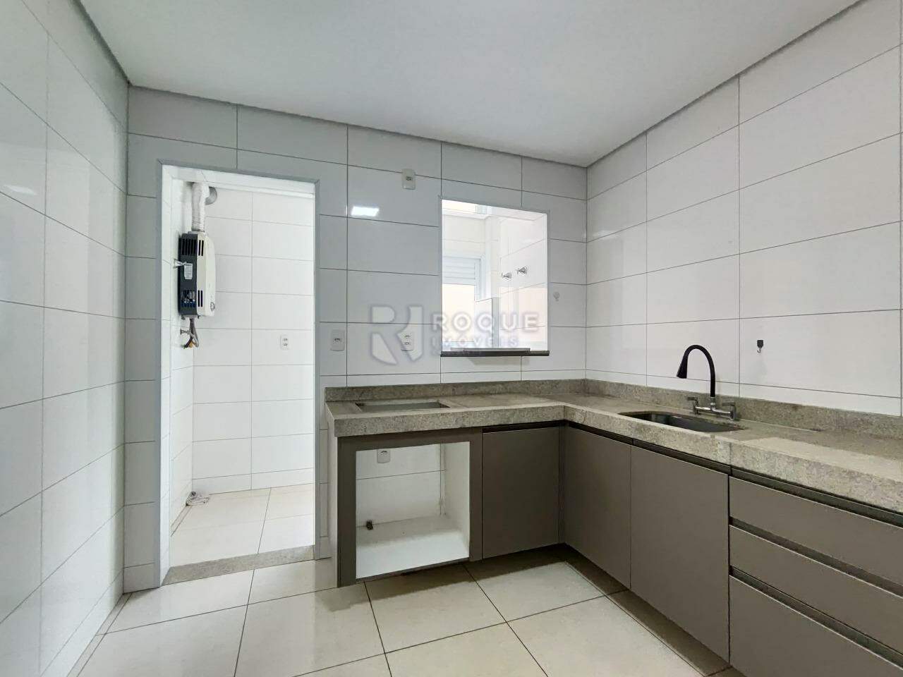 Apartamento para aluguel no bairro Jardim Canaa: Cozinha 