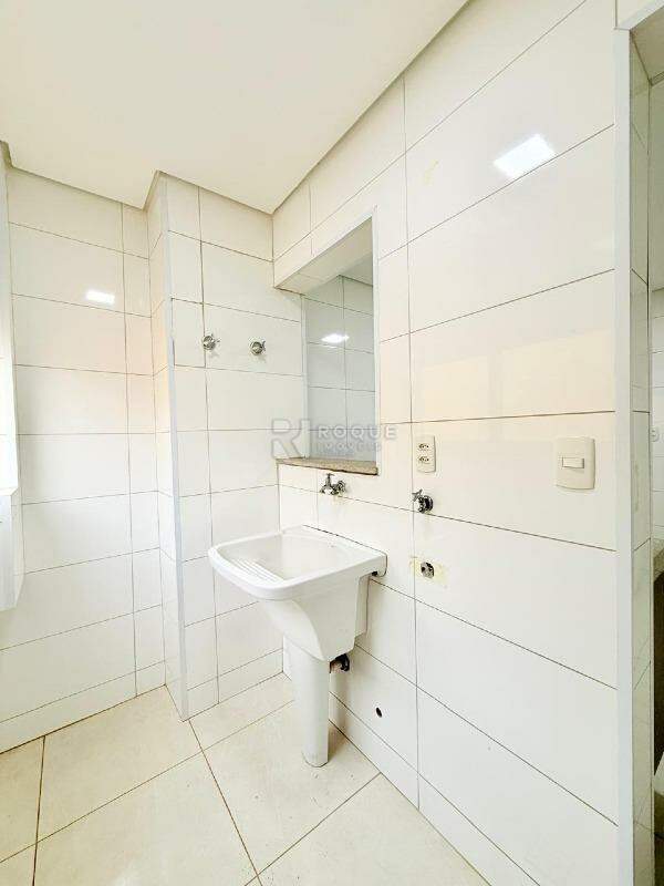 Apartamento para aluguel no bairro Jardim Canaa: Lavanderia