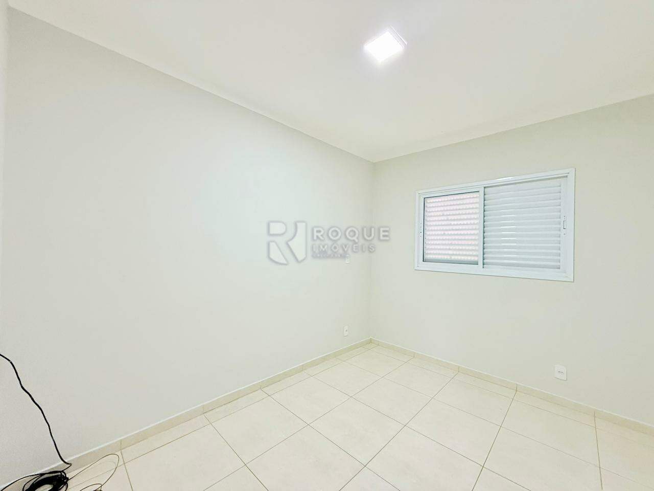 Apartamento para aluguel no bairro Jardim Canaa: Dormitório 01