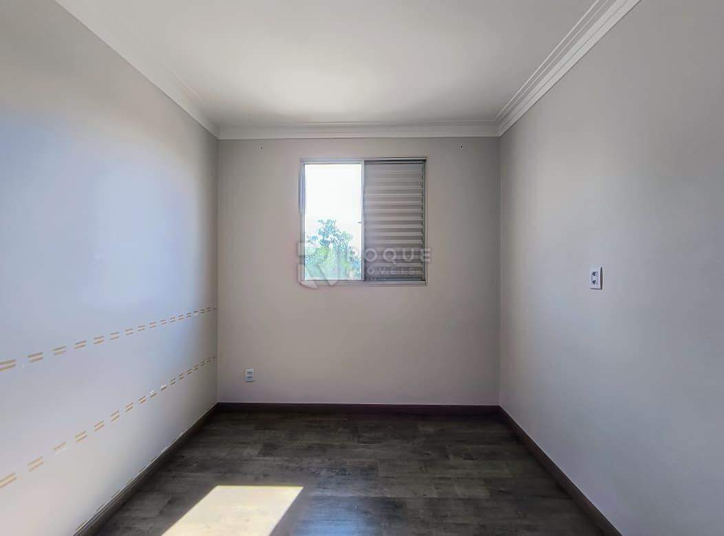 Apartamento para aluguel no bairro Jardim Colina Verde: Dormitório 01