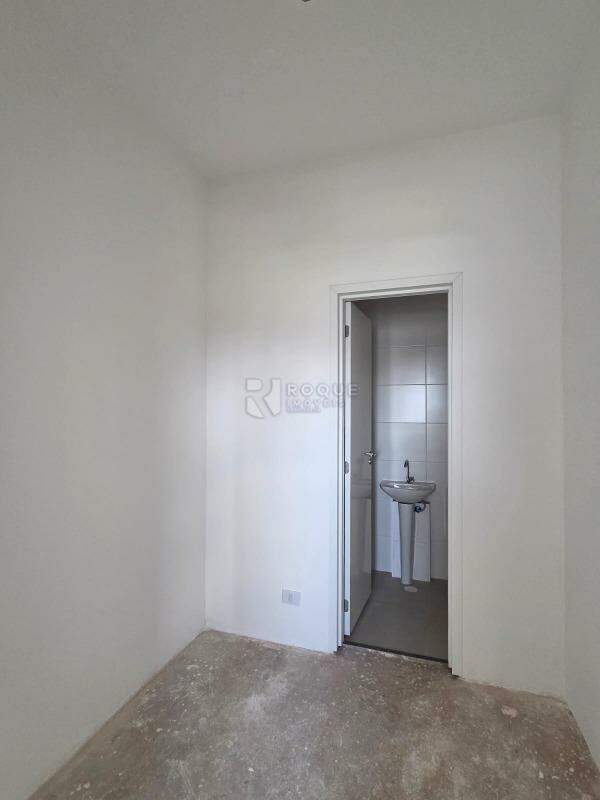 Apartamento à venda no bairro Jardim Florença: Despensa - Área de serviço