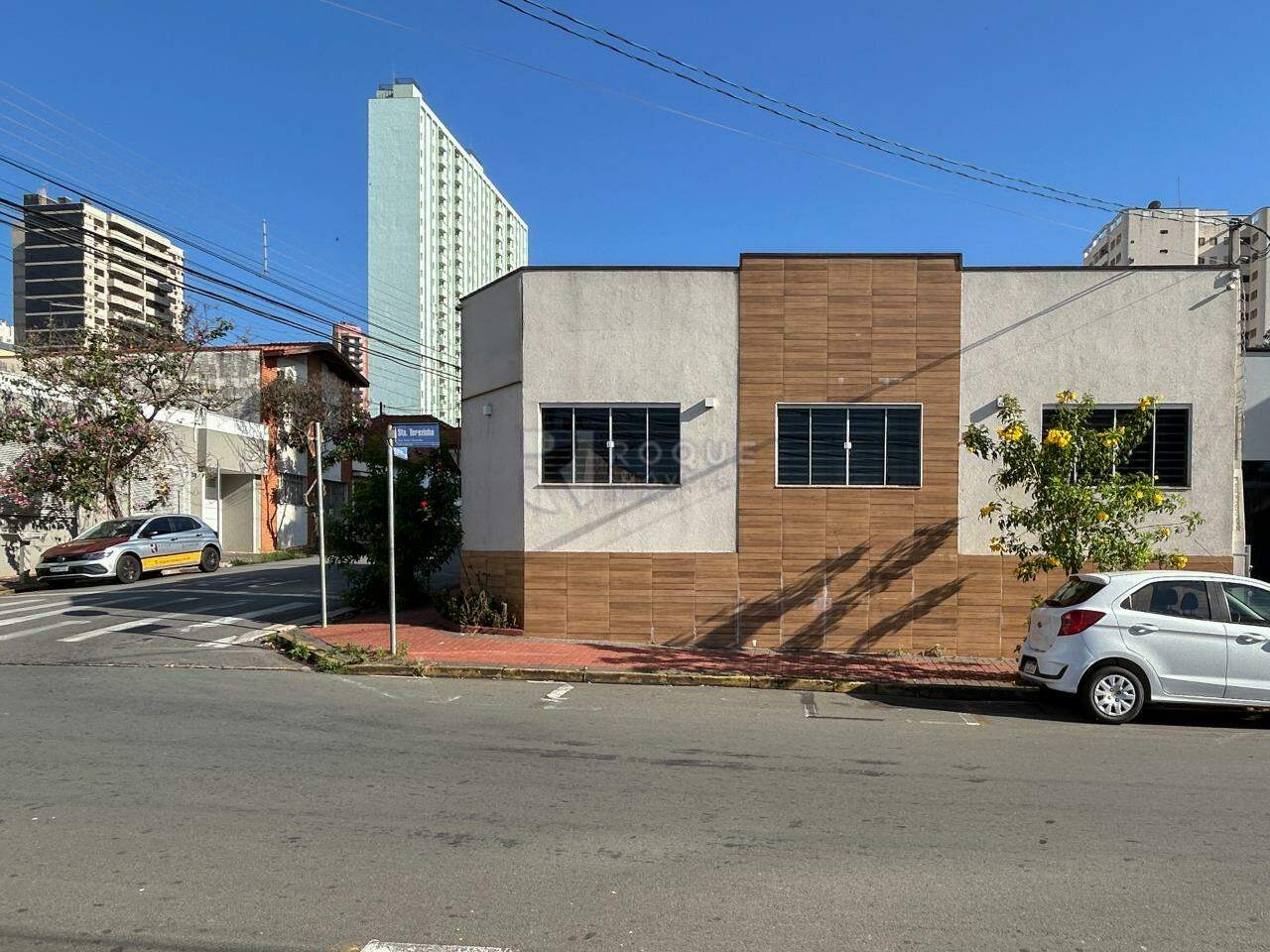 Salas/Conjuntos para aluguel no bairro Centro: Fachada