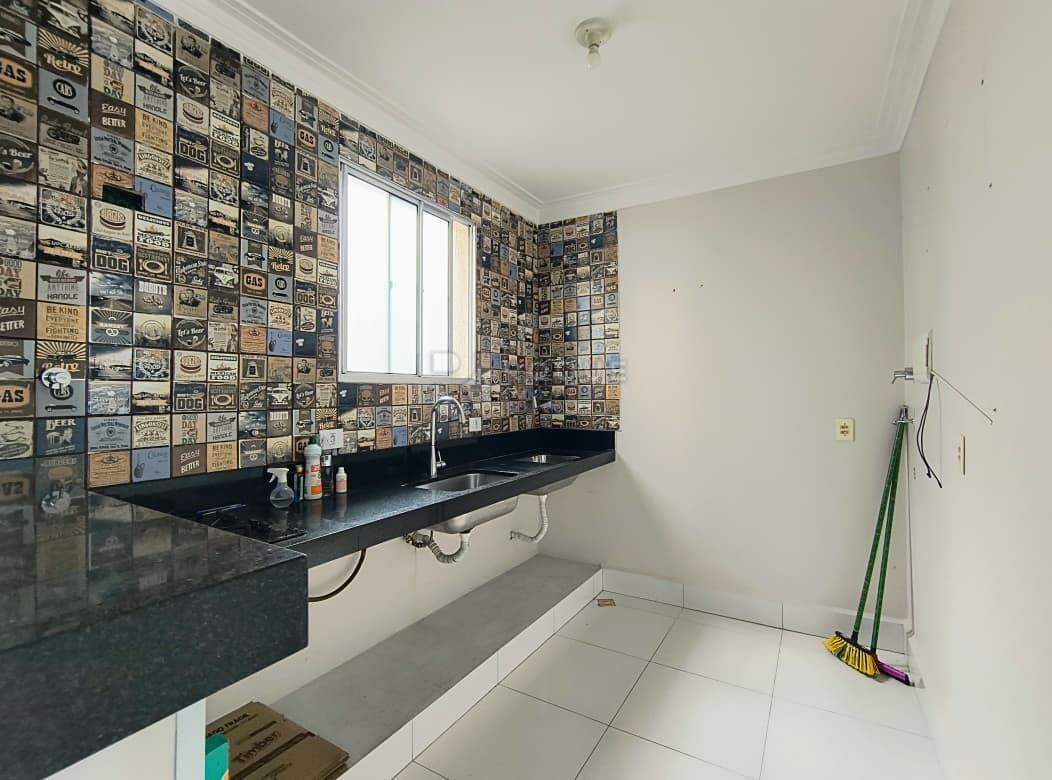 Apartamento para aluguel no bairro Residencial Rubi: Cozinha 