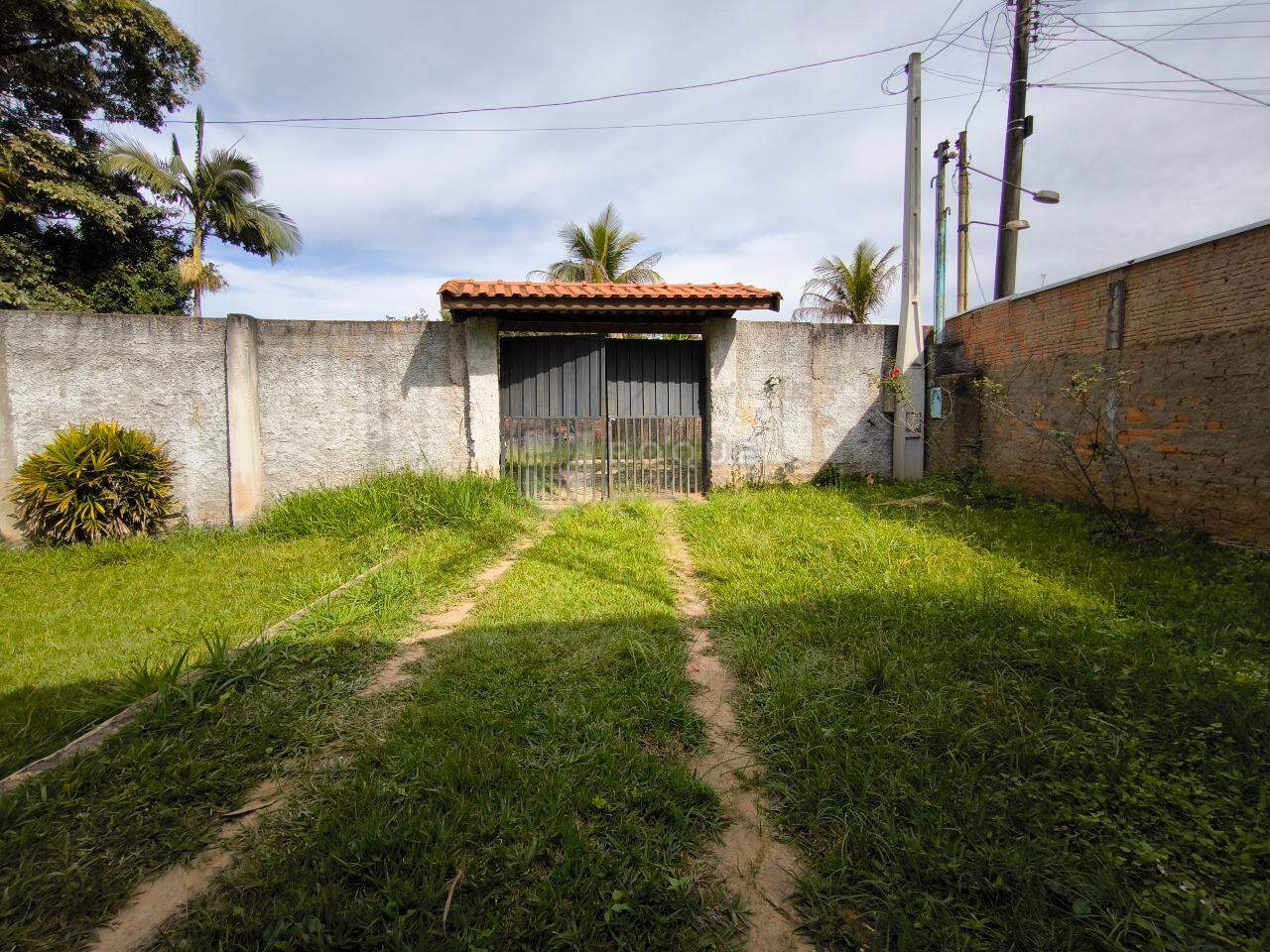 Chácara à venda no bairro Bairro do Pinhal: ENTRADA
