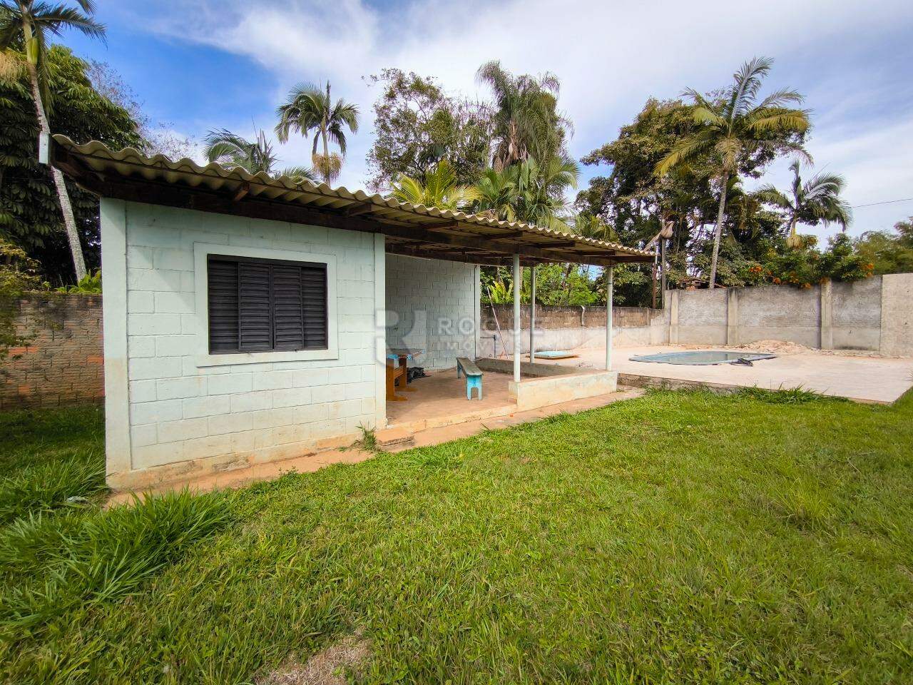Chácara à venda no bairro Bairro do Pinhal: DEPÓSITO