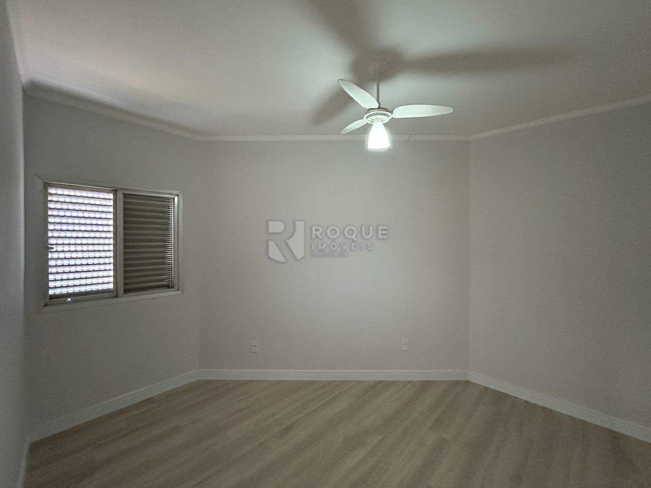 Apartamento para aluguel no bairro Jardim Presidente Dutra: Dormitório 2