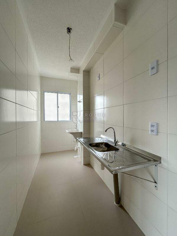 Apartamento para aluguel no bairro Jardim Manacá: Cozinha