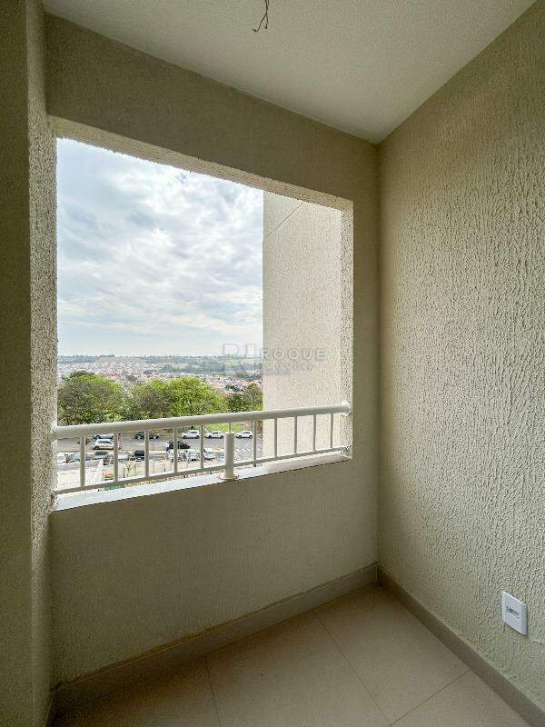 Apartamento para aluguel no bairro Jardim Manacá: Sacada 