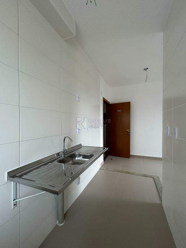 Apartamento para aluguel no bairro Jardim Manacá: Cozinha