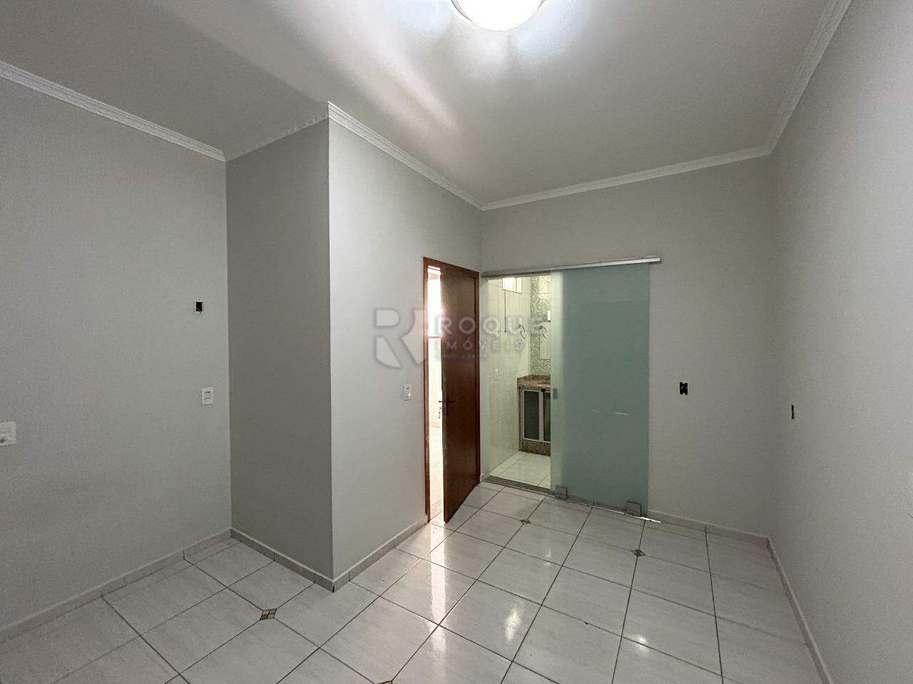 Casa Residencial para aluguel no bairro Jardim Residencial Graminha II: Dormitório 2 suíte