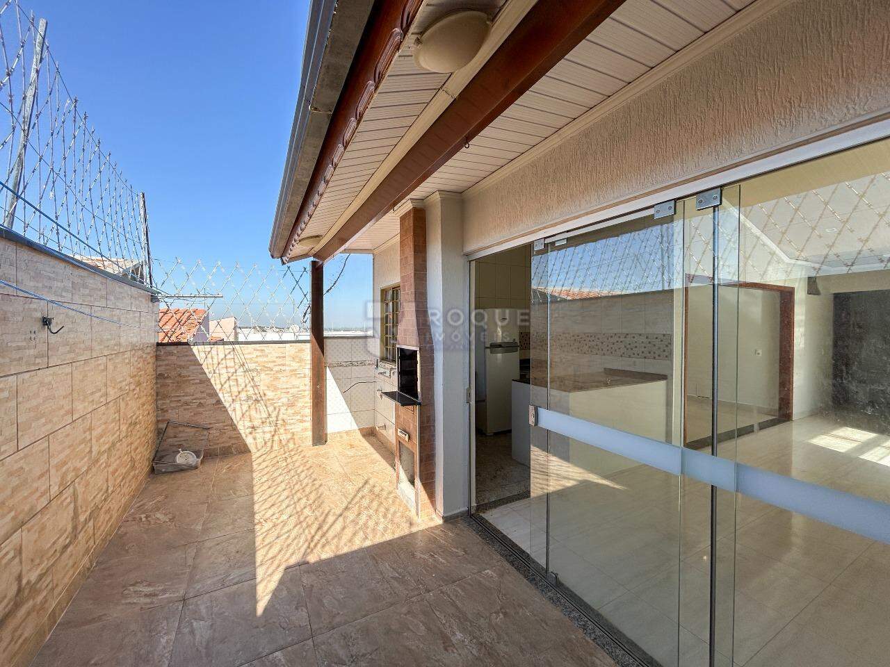 Casa Residencial para aluguel no bairro Jardim Residencial Graminha II: Área do fundo 